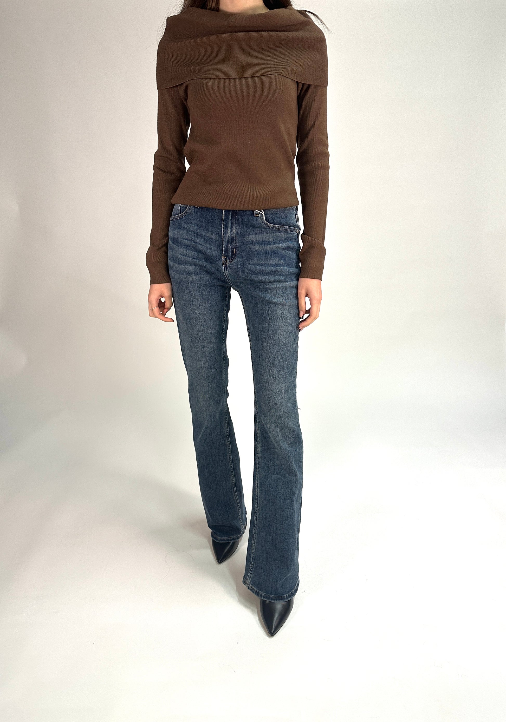 Maglia a Spalla Scoperta