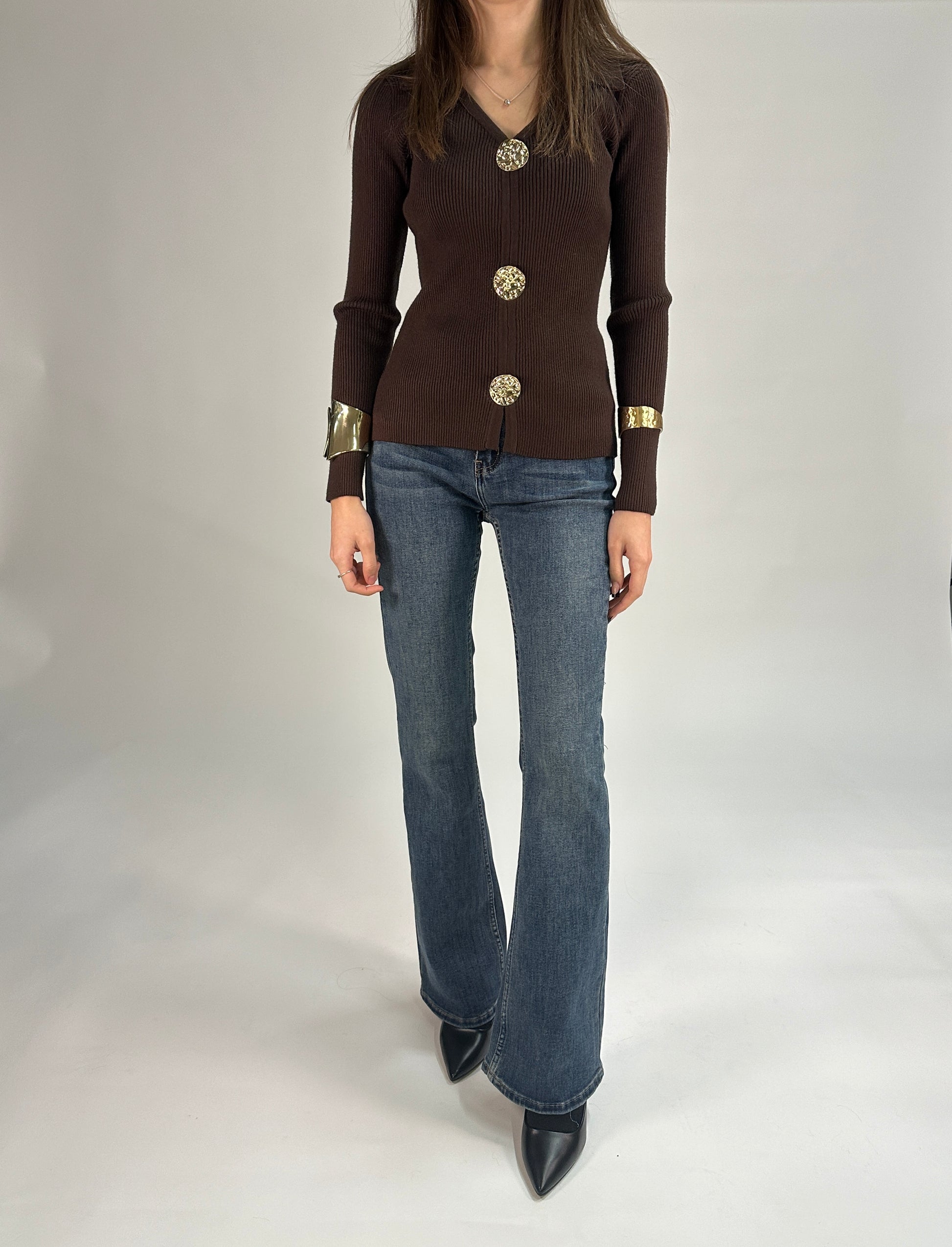 Cardigan a Costine con Maxi Bottoni