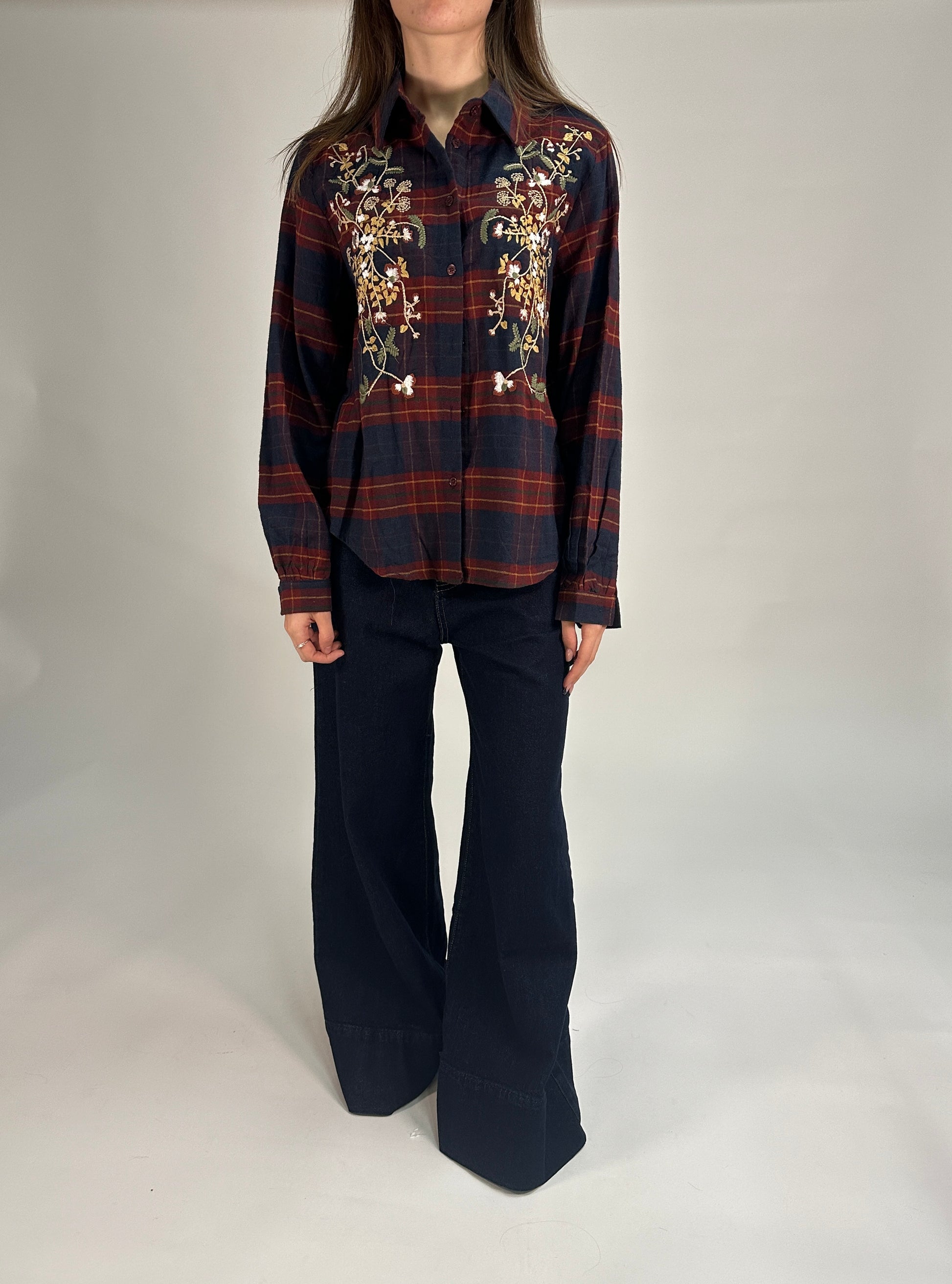 Camicia a Quadri con Ricami Floreali