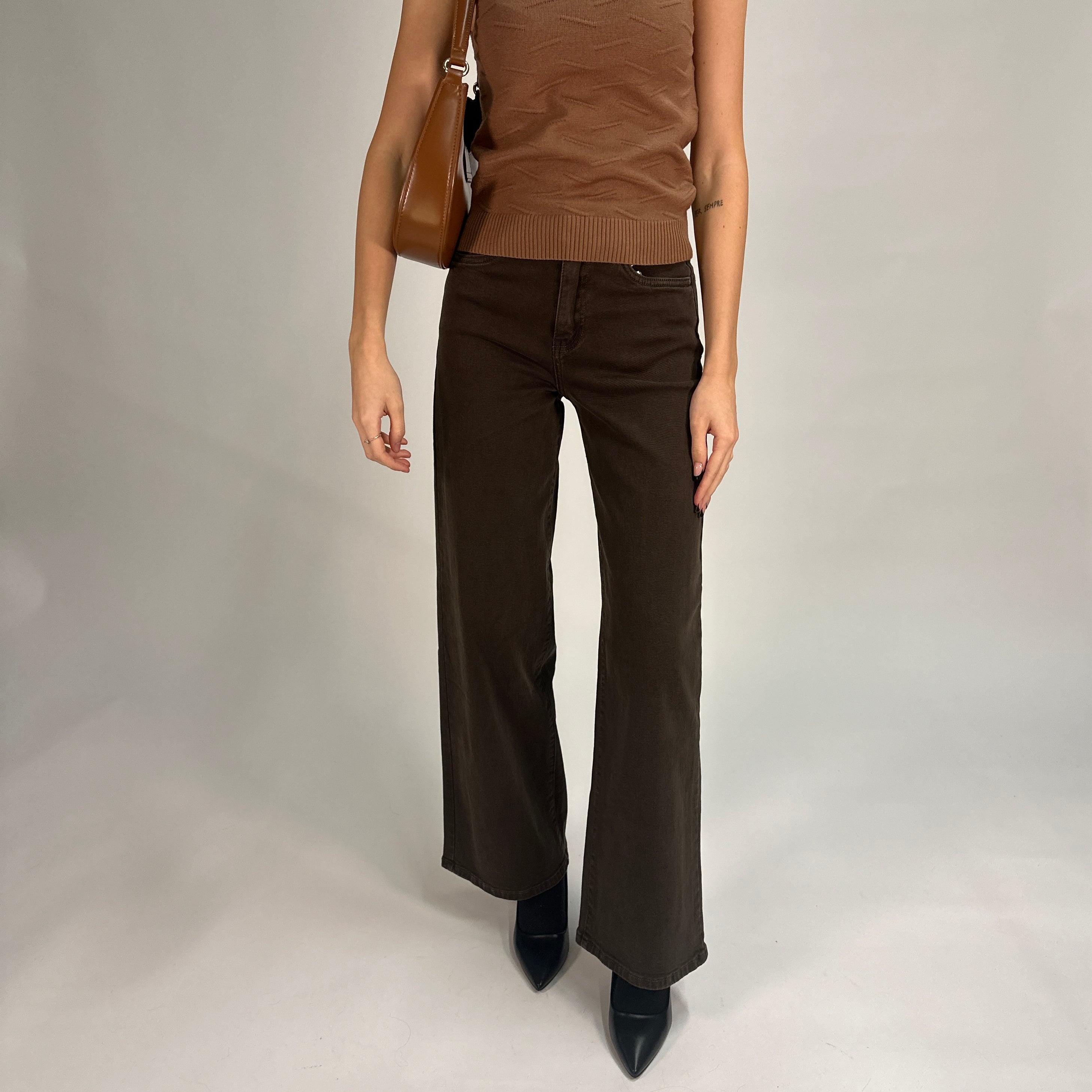 Jeans Gamba regular marrone