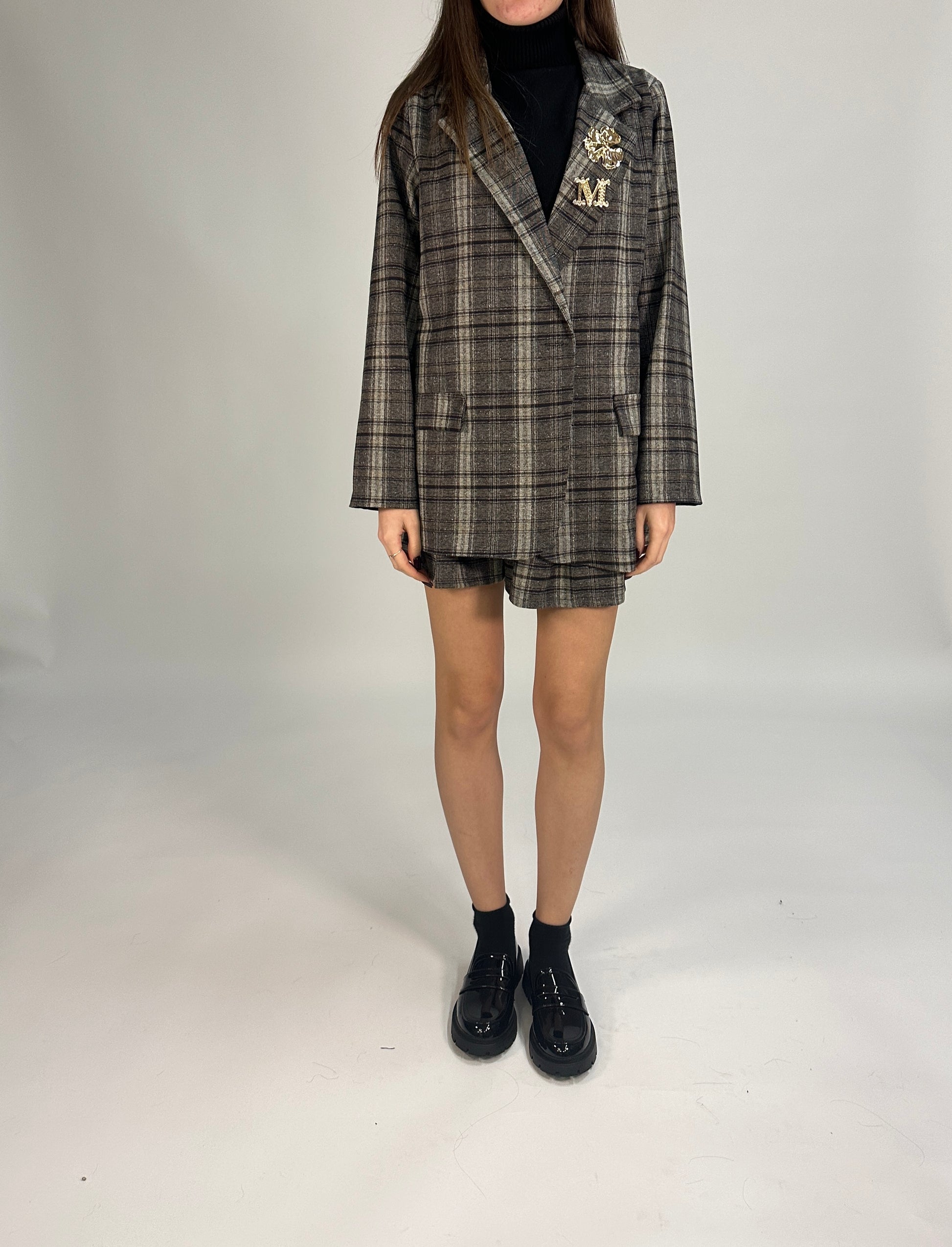 Completo Checked Chic