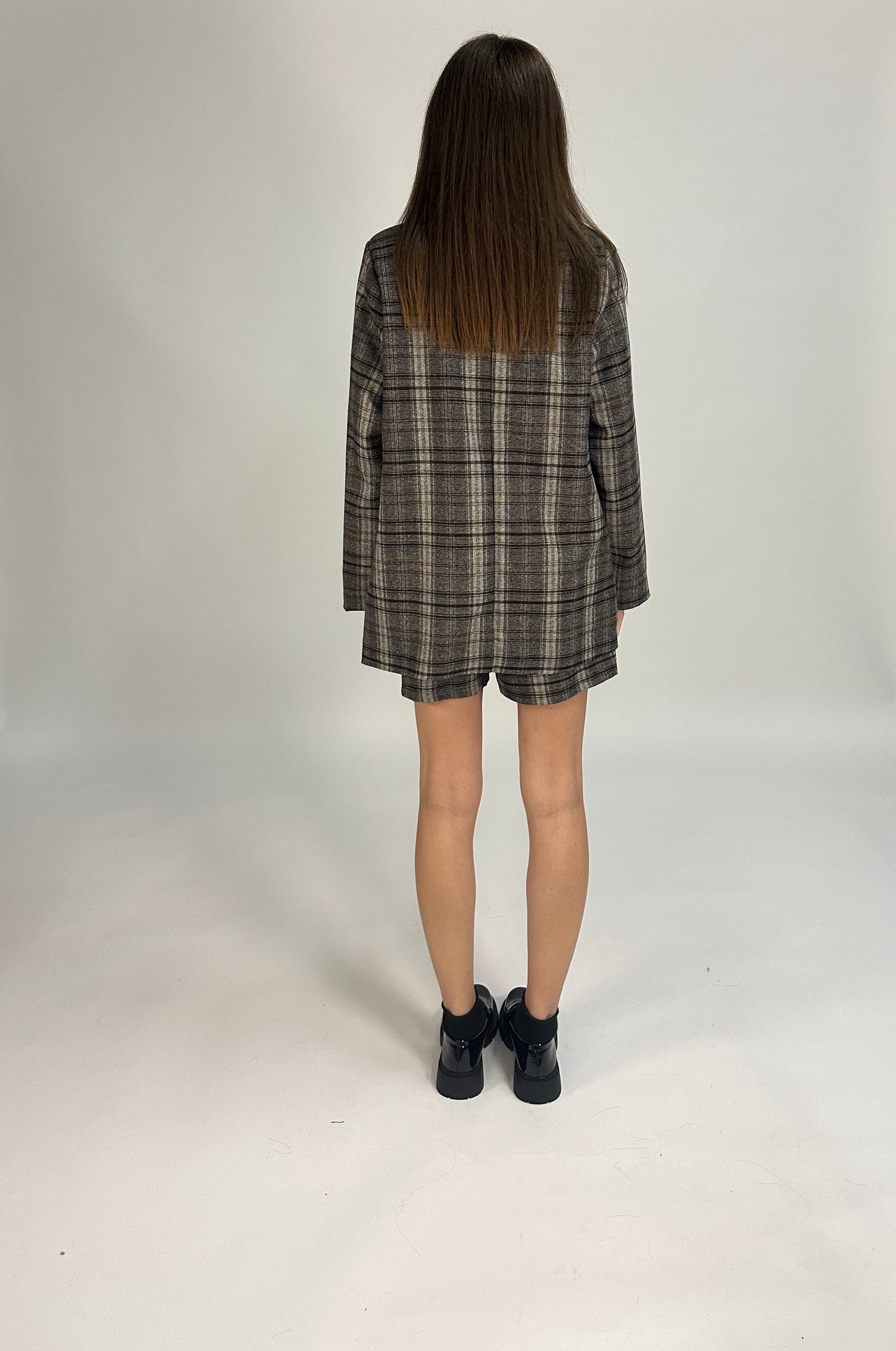 Completo Checked Chic