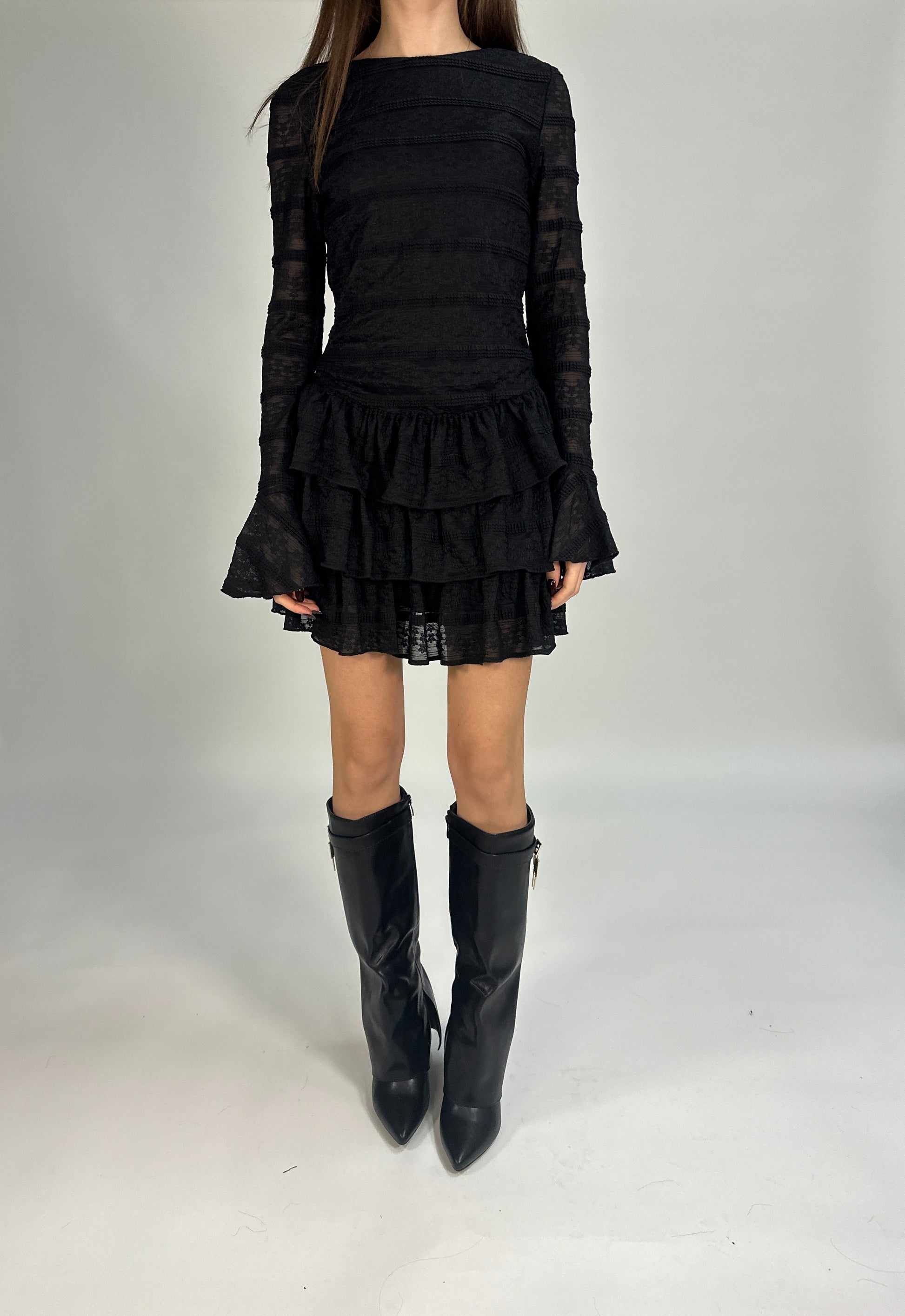 Abito Bordeaux a Balze, Romantic Chic