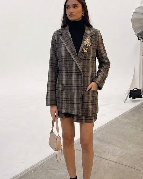 Completo Checked Chic