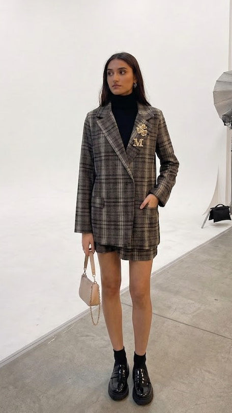 Completo Checked Chic
