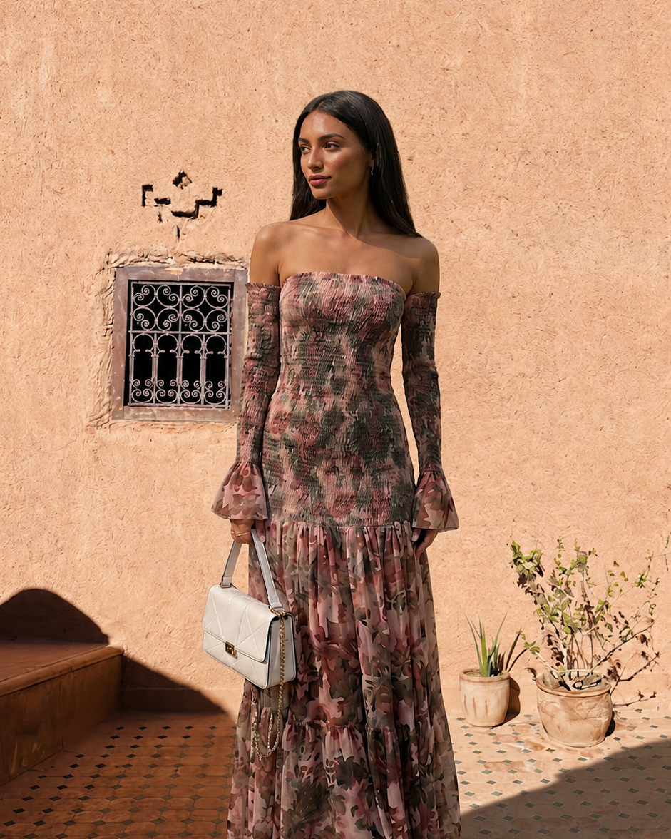 Abito Lungo Floreale con Scollo Bardot Elegante