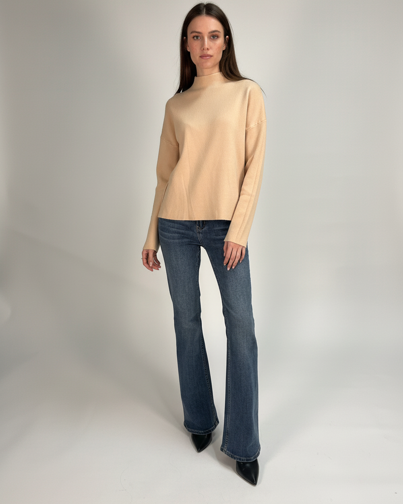 Model with accurate sweater details